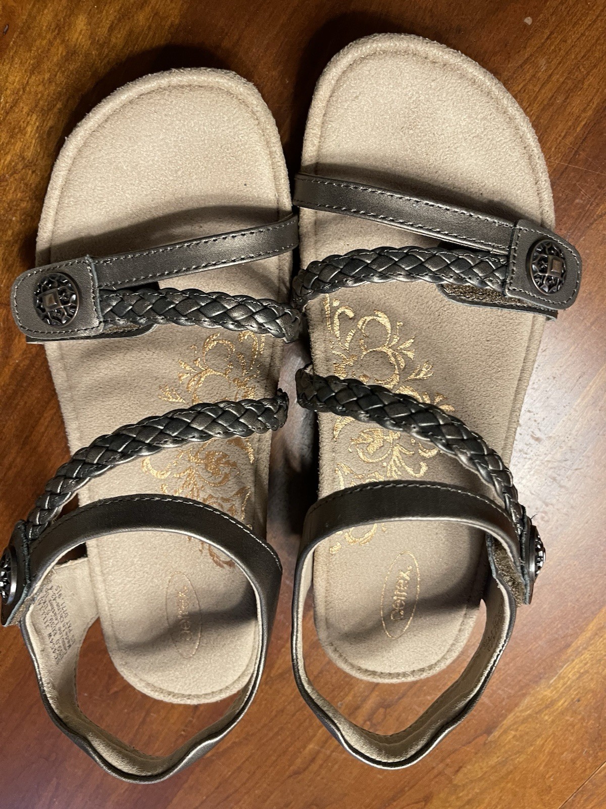 Aetrex Women’s Leather Sandals Size 9