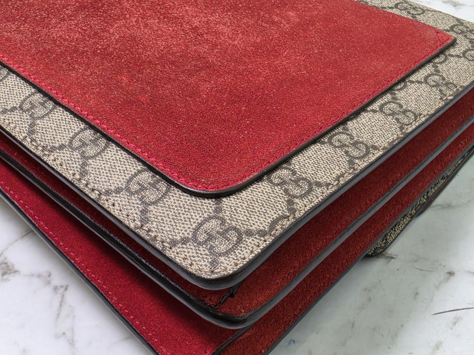 Gucci Dionysus GG Supreme Large Shoulder Bag Beige/Ebony with Red Suede Trim