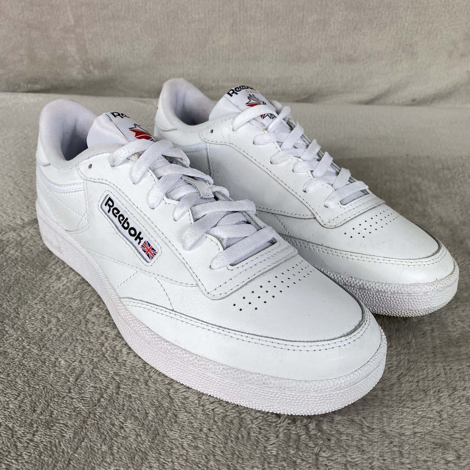 Reebok Club C 85 Classic Shoes Mens Size 9 White Leather Retro Sneaker NEW