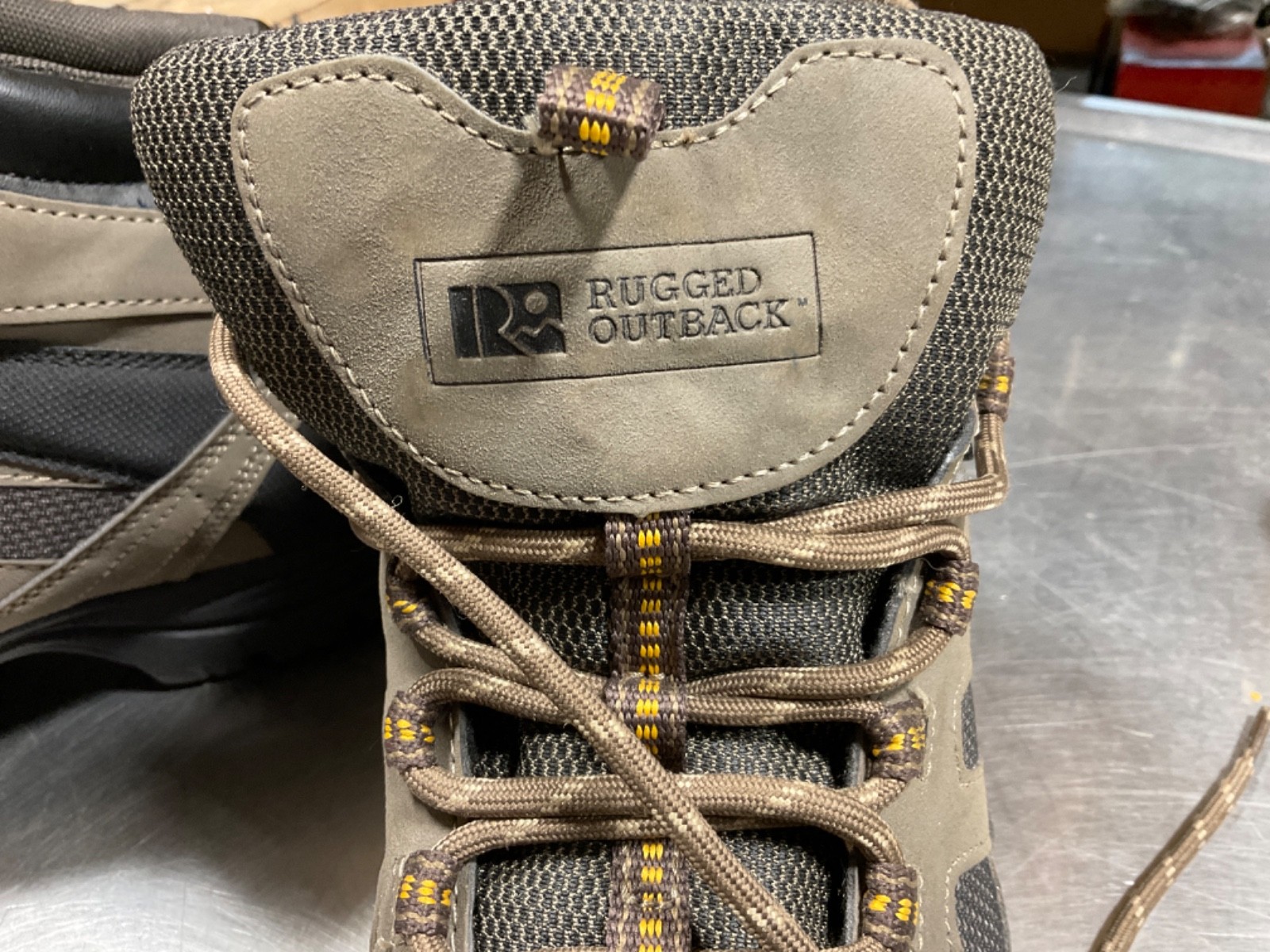 RUGGED OUTBACK Men’s Hiking OR WORK Boot SIZE 10 1/2 NEW