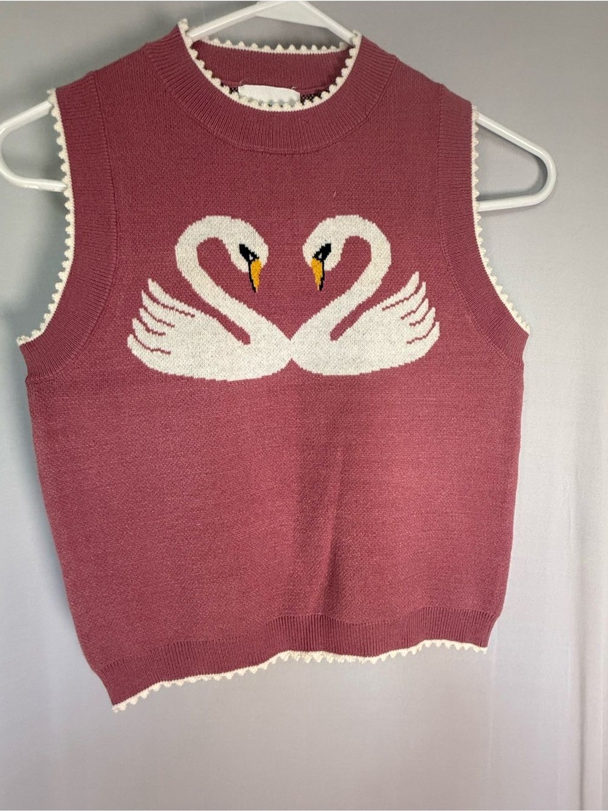 Willow & Wind Pink Swan Knit Sweater Vest