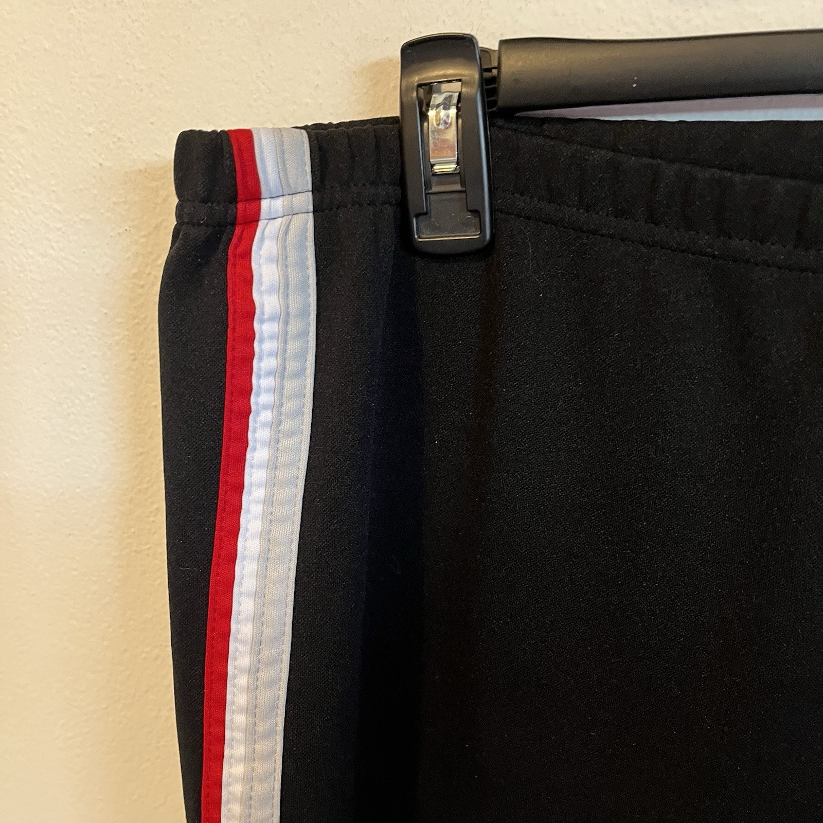 Womens Plus 3X DW Sport Joggers Pants Black w Red White Stripes Activewear