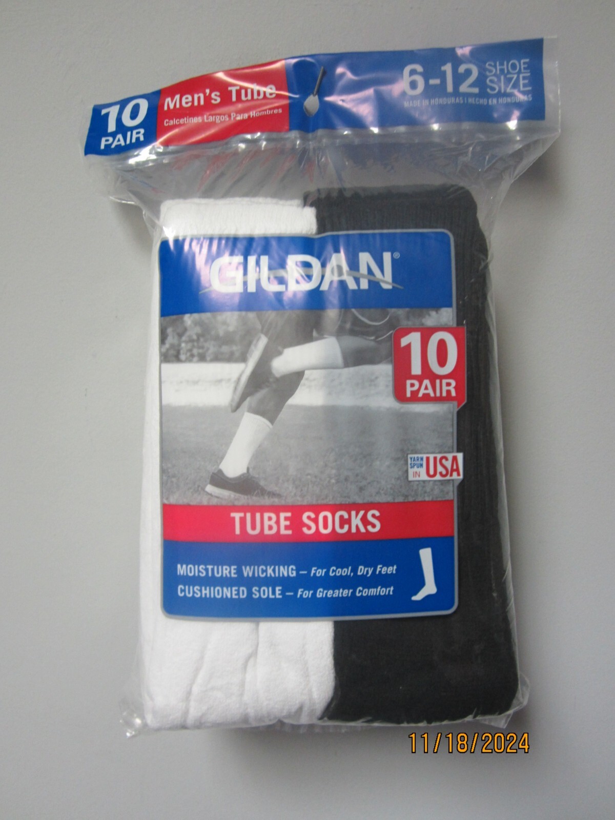 Gildan Men’s 10-Pair Black/White Tube Socks Shoe Size 6-12