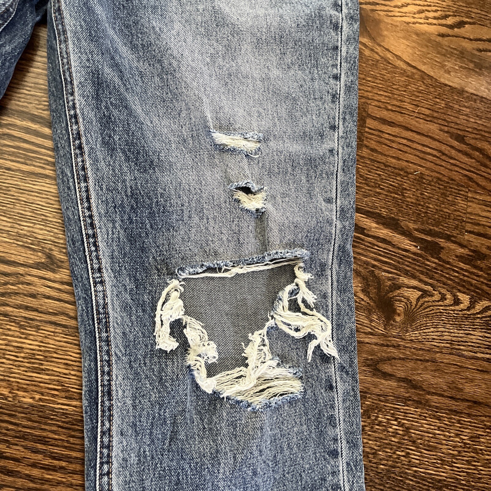 Bridge by Gly Denim Blue Jeans Distressed High Rise Mom Fit 33 X 30