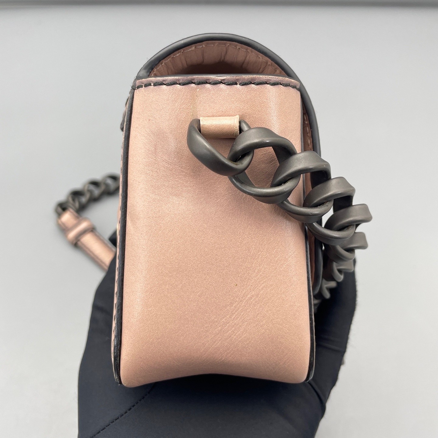 Bottega Veneta Pre-Owned Authentic Chain Bag Pink 17*11*6cm