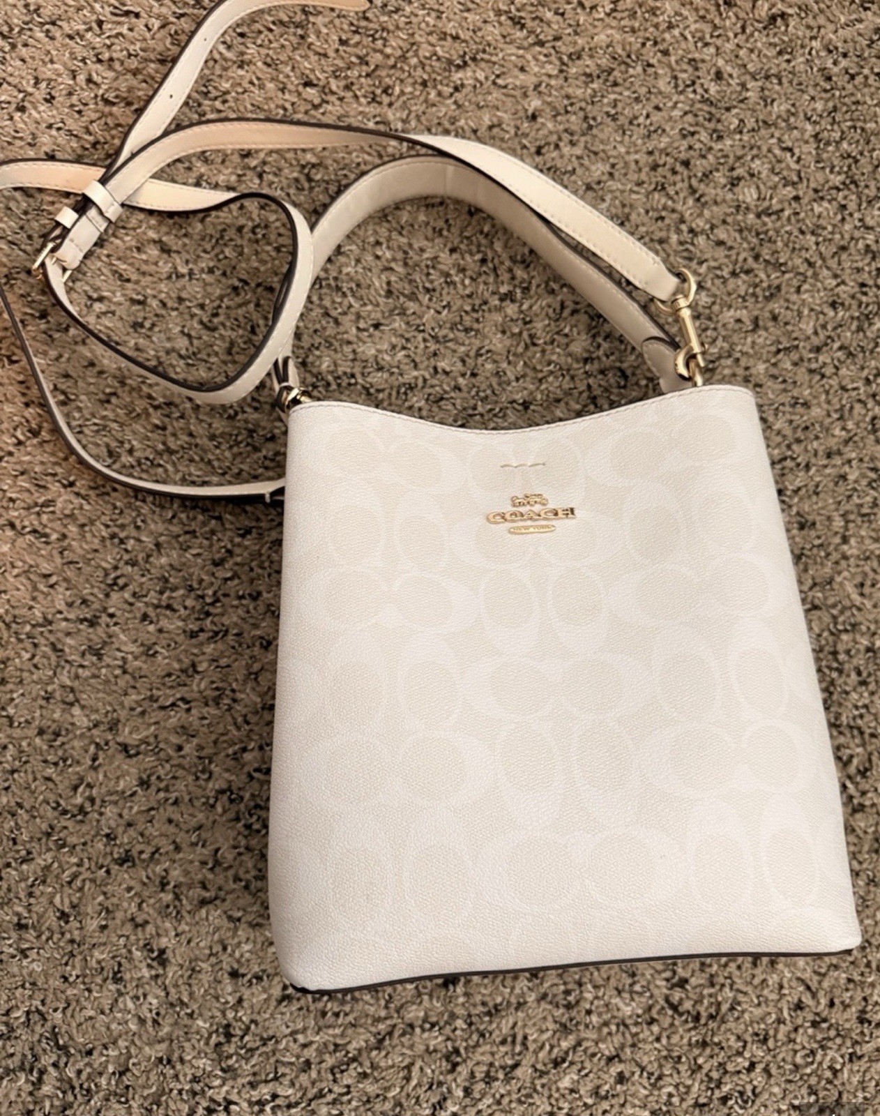 Coach Women’s Signature Canvas Town Bucket Bag