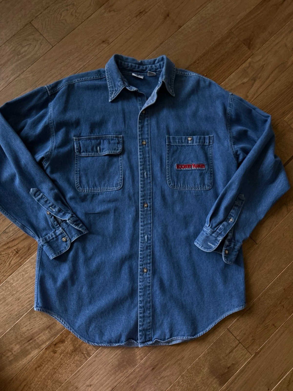 Warner Bros Studio Store Looney Tunes Denim Shirt Embroidered Vintage 90s Sz Sm