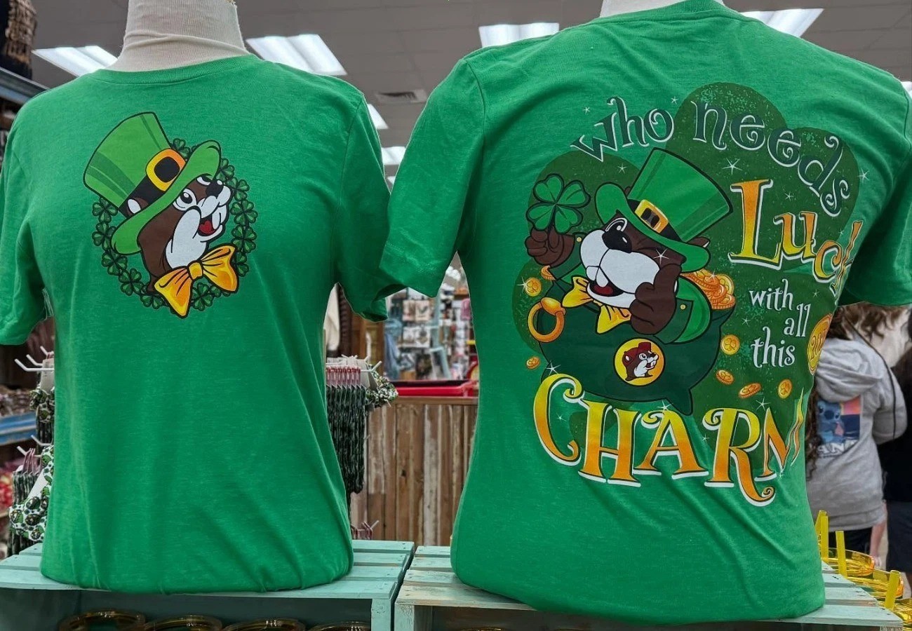 Buc-ee’s Patrick Charm Happy St. Patrick’s Day 2026 T-shirt