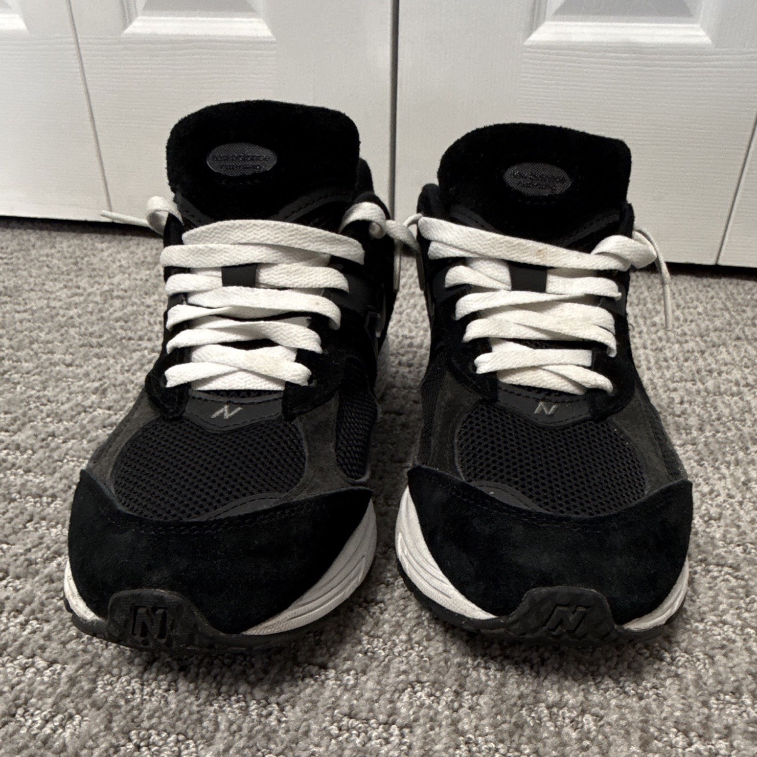 New Balance 2002R M2002RBK Black/White Black Gunmetal Low Top Suede Lace