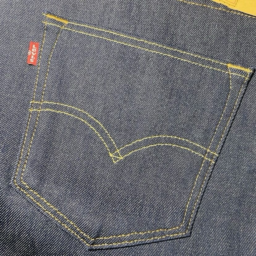 NWT Levi’s 501 Men’s Original Shrink To Fit Button Fly Dark Wash Jeans 38×32