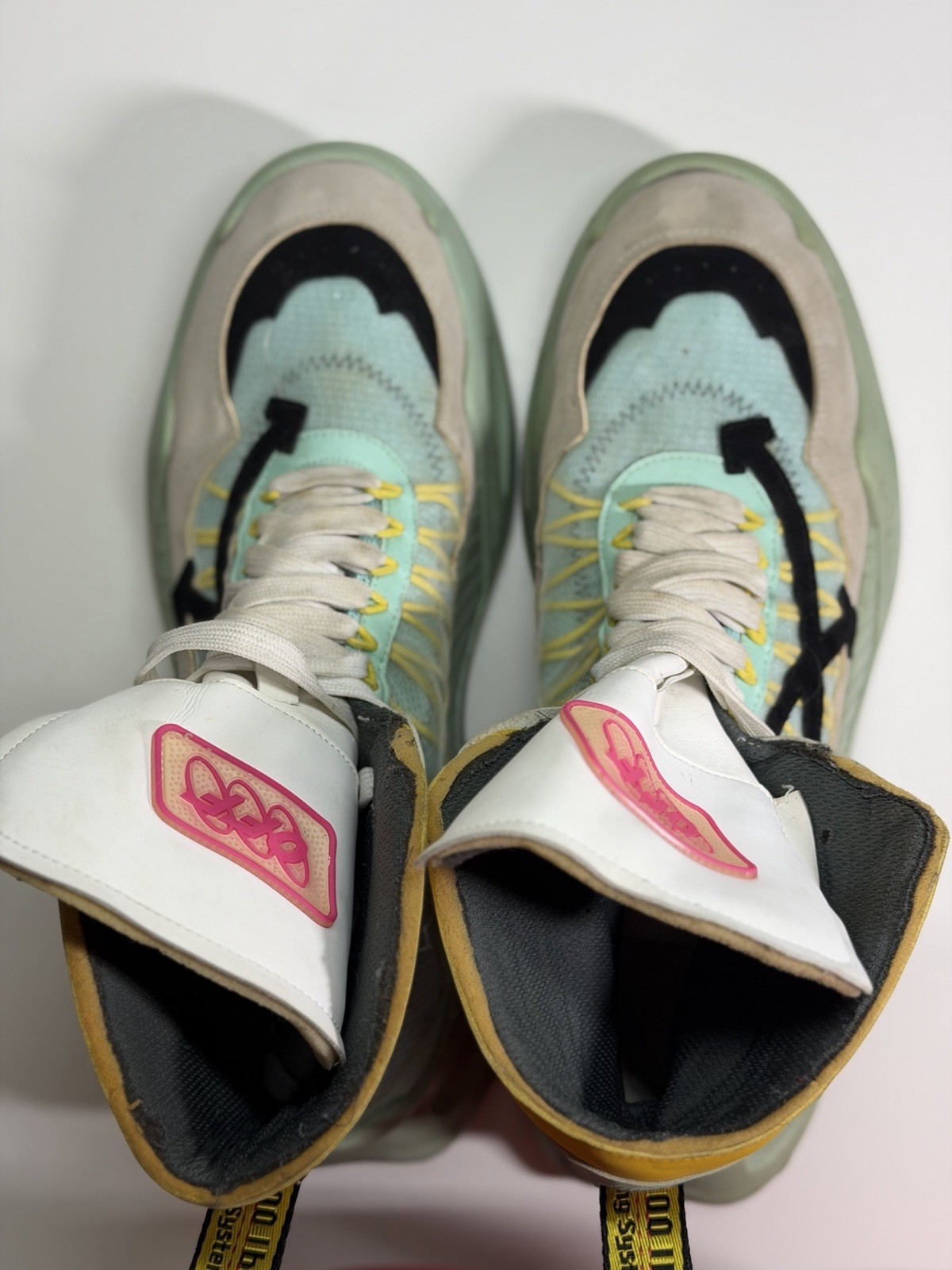Off-White ODSY-1000 Men’s High Top Athletic Sneakers Lace Up Green Yellow