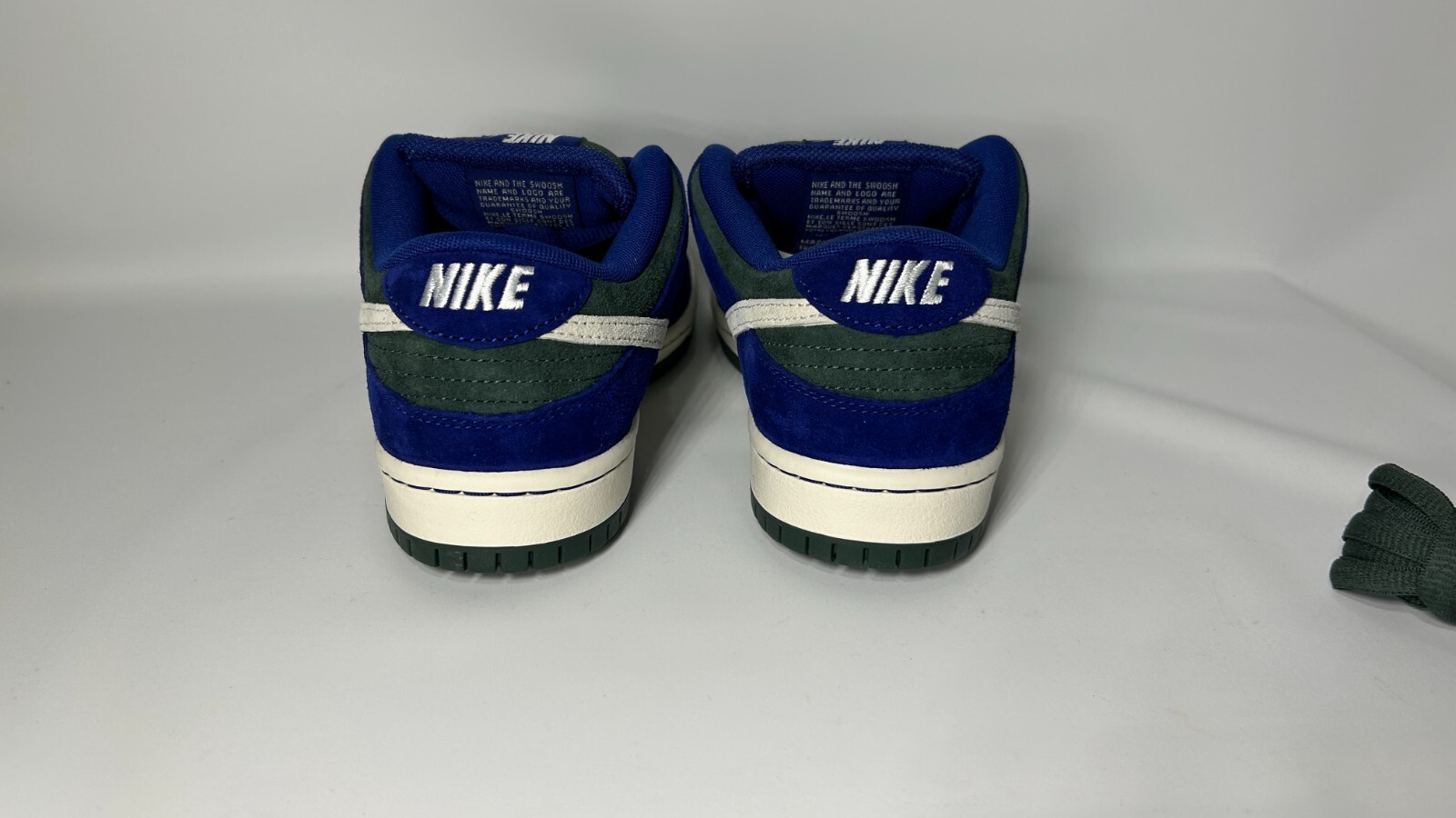 [TARIFF-FREE] Nike SB Dunk Low Royal Blue Mens Size 6 Vintage Green HF3704-400