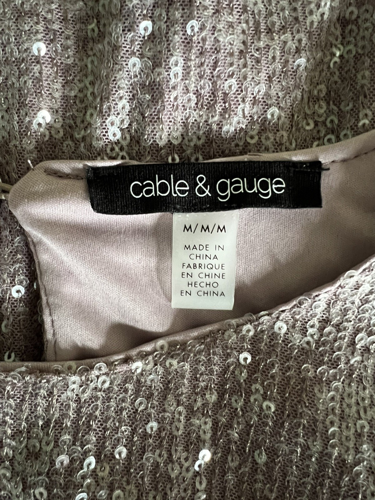 Cable & Gauge Women’s Size Medium Short Puff Sleeve Rose Pink Sequin Top