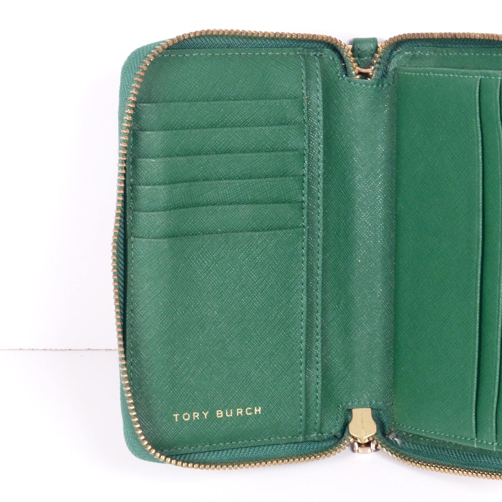 Tory Burch Green Zip Around Womens Wallet Card Slots Coin Pocket Saffiano READ