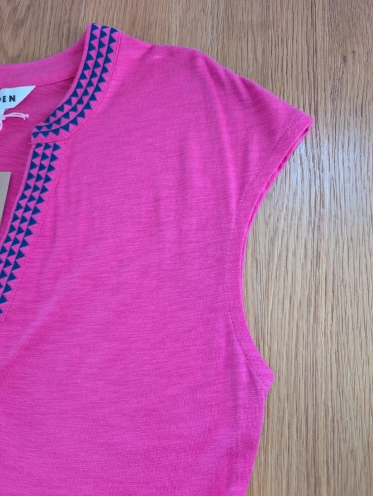 Boden Pink Jersey Dress UK 6 Bright Pink Embroidered Neckline Never Worn