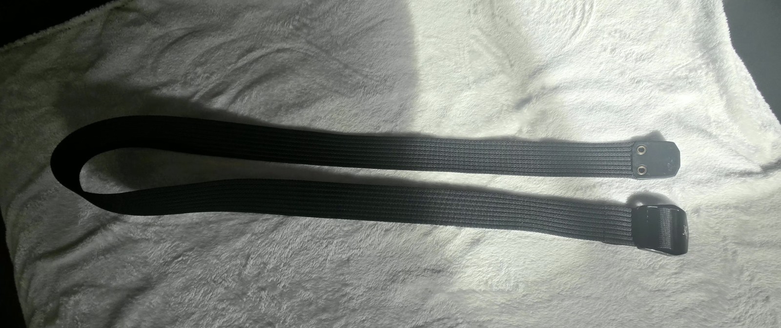 Arc’teryx Black Adjustable Webbed Belt 1.5 in Buckle Logo