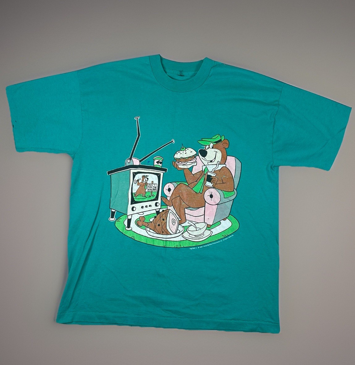 VTG Yogi Bear 1995 Graphic Cartoons T-Shirt Men’s Size Large 90s Hanna Barbera