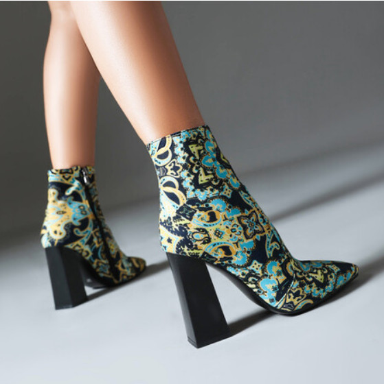 Retro Floral Women’s Pointed Toe Chunky Heels Side Zip Ankle Boots Fashion Pumps