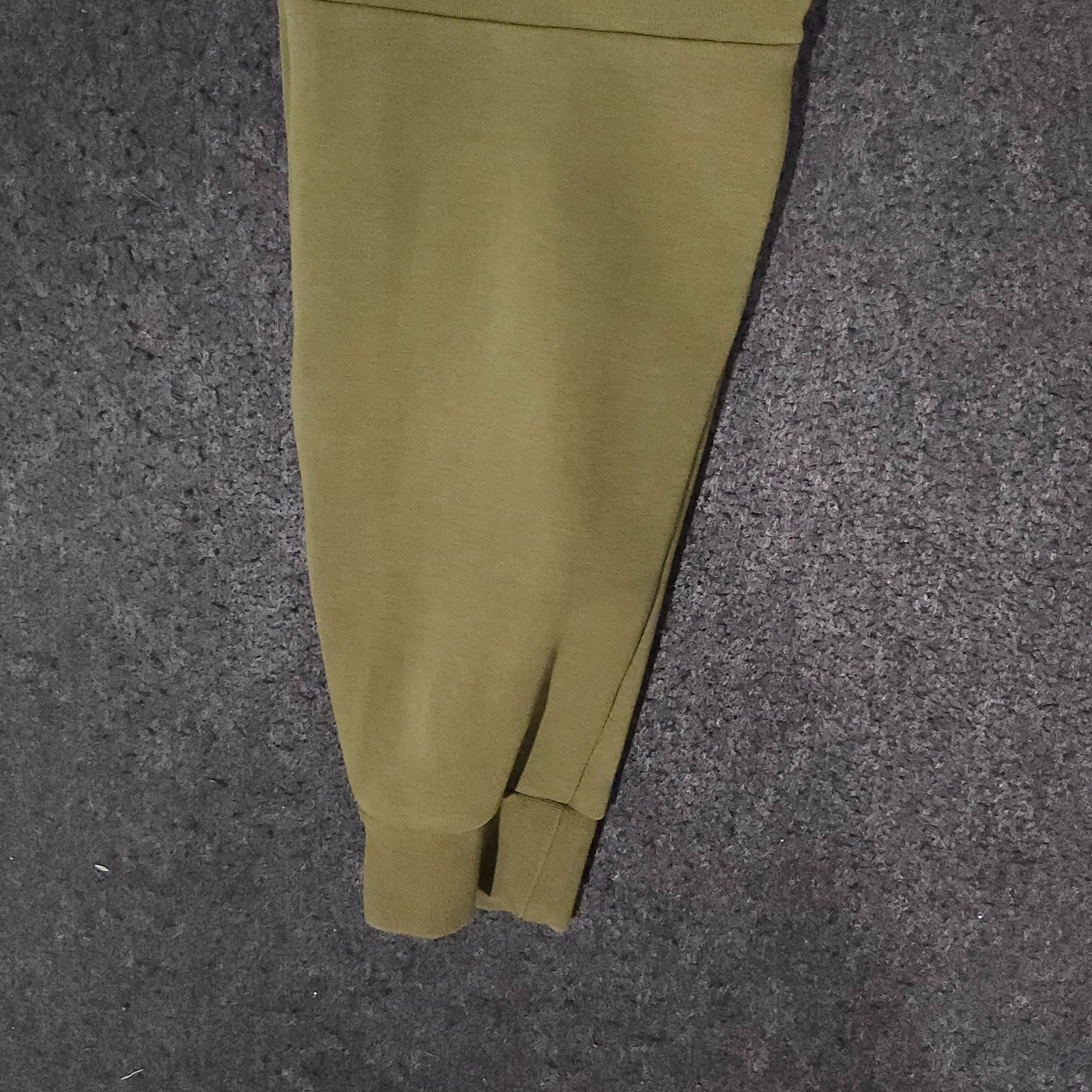 Nike Tech Fleece Jogger Sweatpants Mens Medium Olive Green Drawstring Sportswear