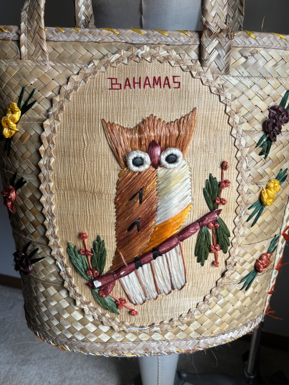 vintage straw Bahamas Owl tote handbag embroidered 25 in