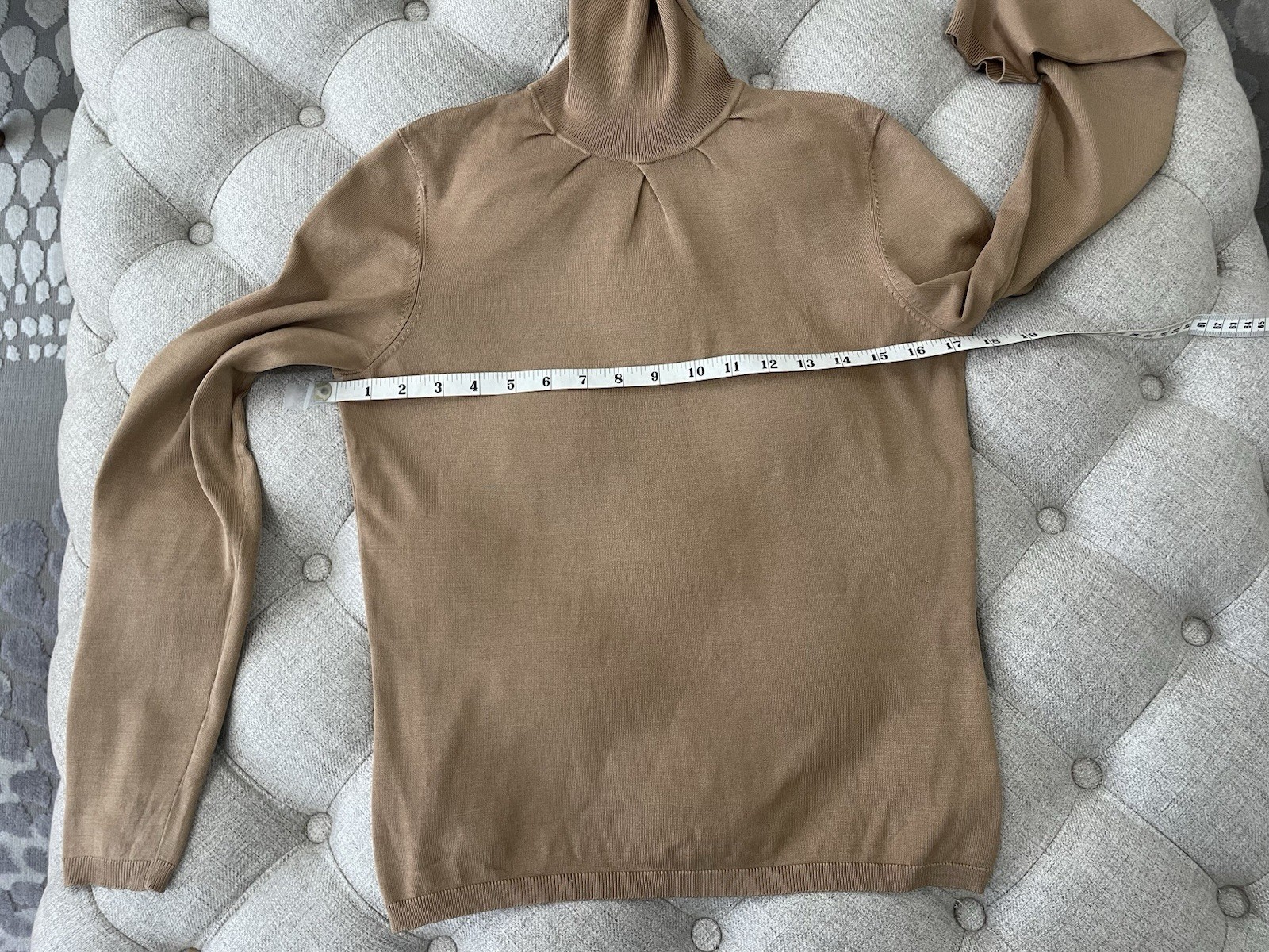 Ann Taylor Turtle Neck Silk/Nylon Top Tan Sz M