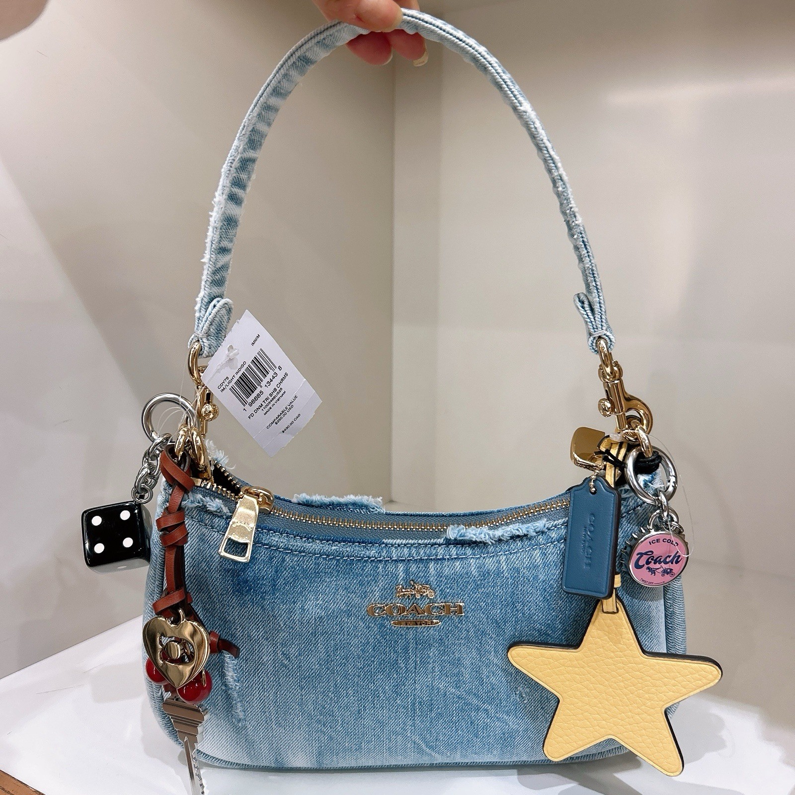 NWT COACH CDY76 Teri Shoulder Bag In Loved Denim With Charms /Light Indigo