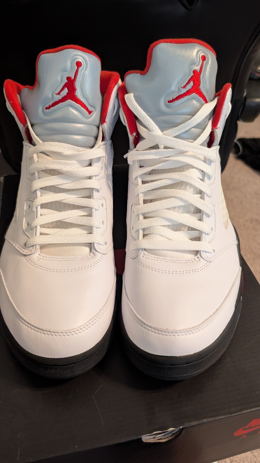 Air Jordan 5 Fire Red 2020 Silver Tongue Size 12 OG Box VNDS