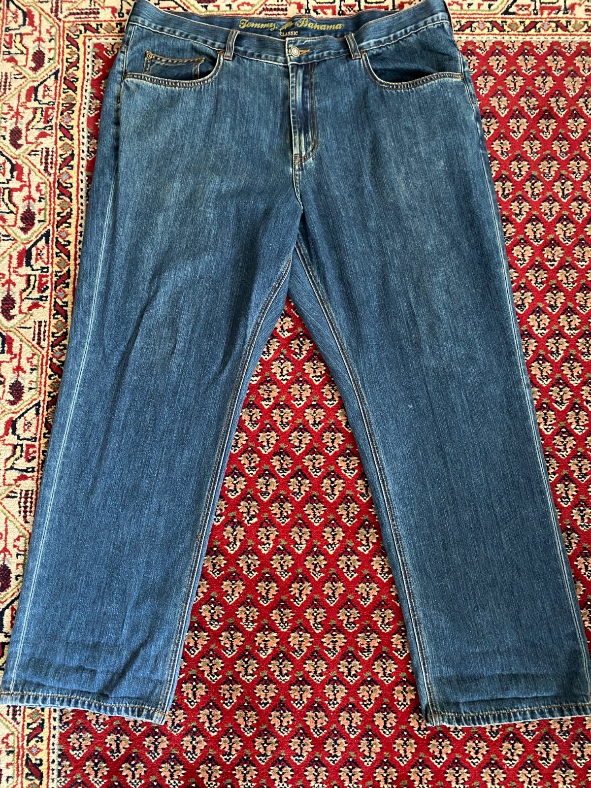 Tommy Bahama denim jeans size 42 by 30 in classic fit
