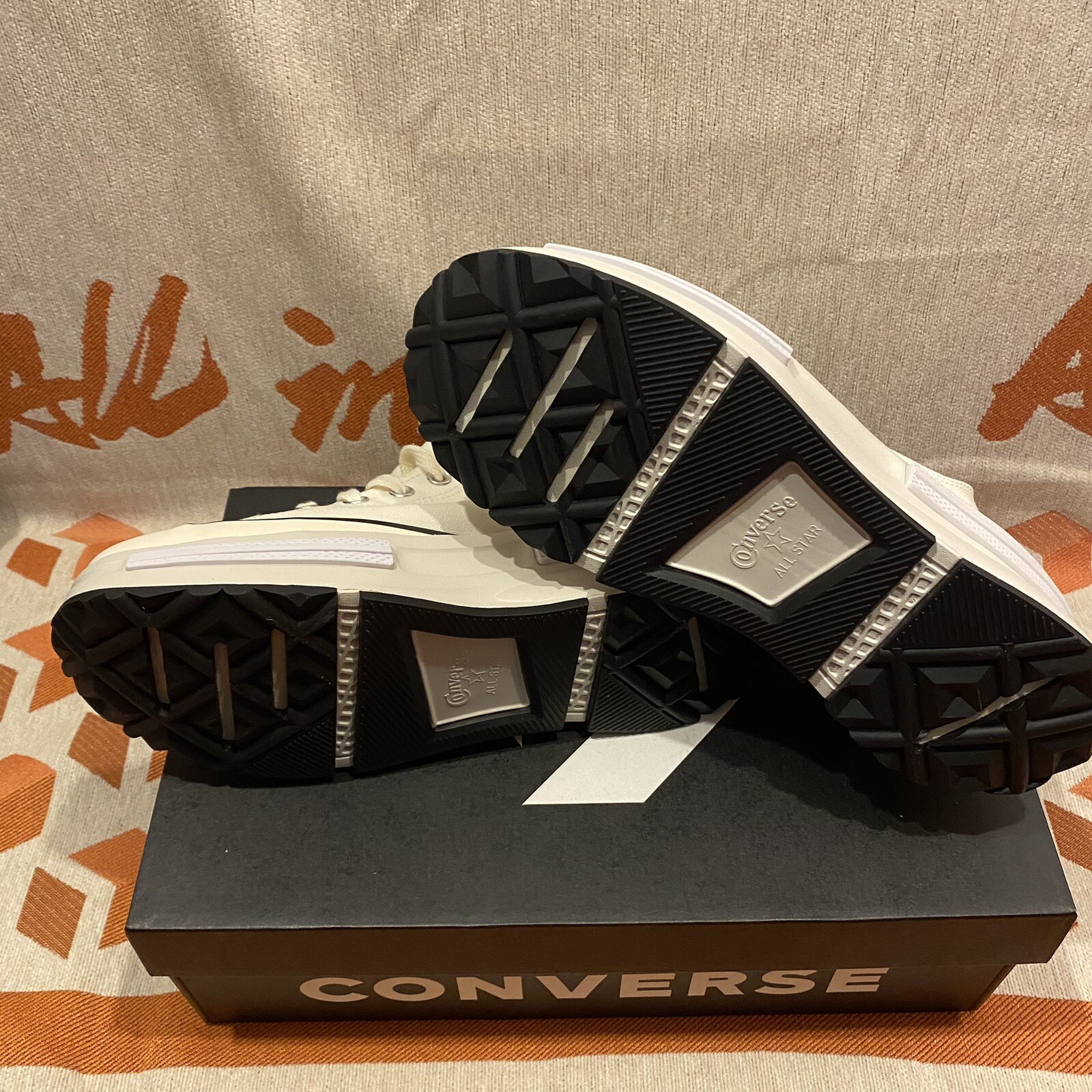 CONVERSE Chuck Taylor Run Star Legacy CX Egret / White (A00868C) Men 8 Women 9.5