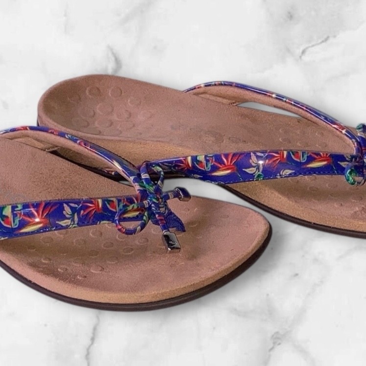 Vionic Bella Royal Blue Womens Flip Flops Size 9