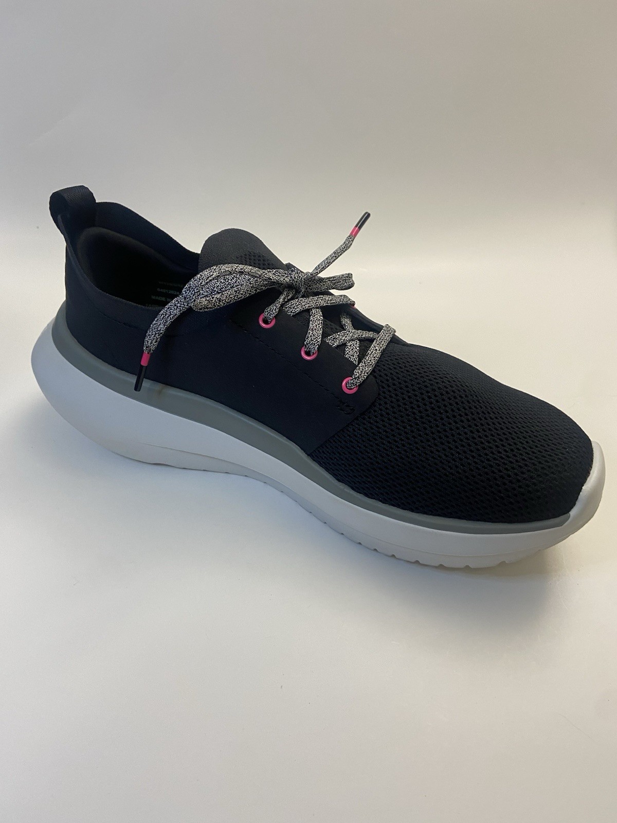 Oofos OOmy Stride Women’s 11 Black White Running Shoes Comfort Recovery Slide