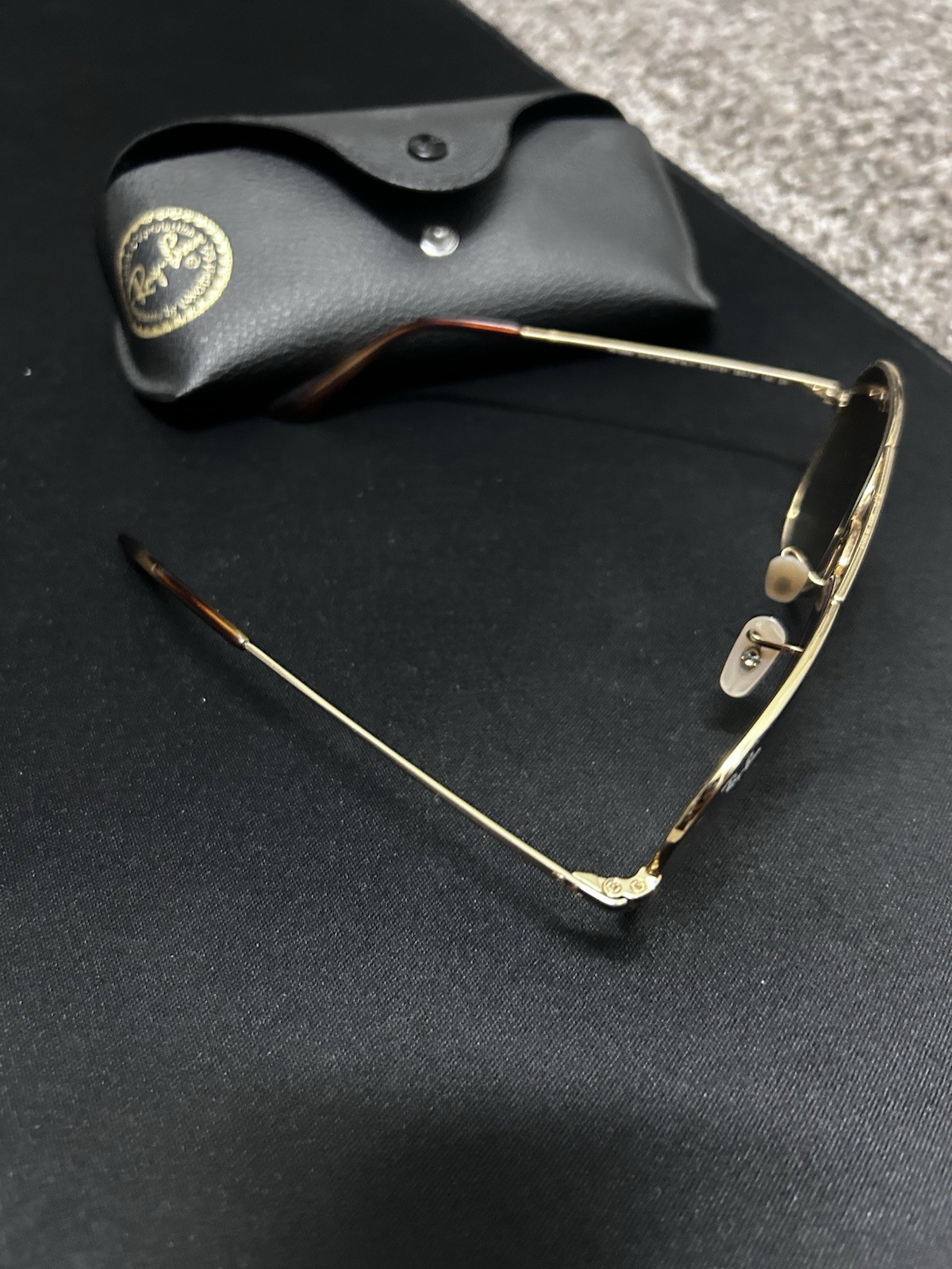 Ray-Ban Aviators RB3025 58mm. Gold Frame With Brown Lenses