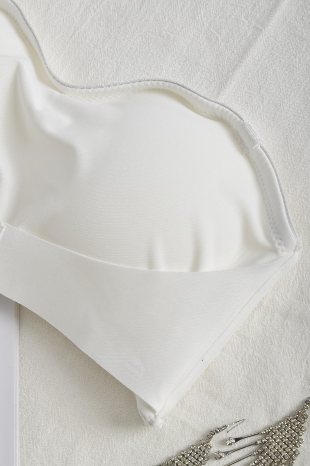 3 Pack Strapless Wireless Bra Anti-Slip Bandeau Front Closure Padded Bralette
