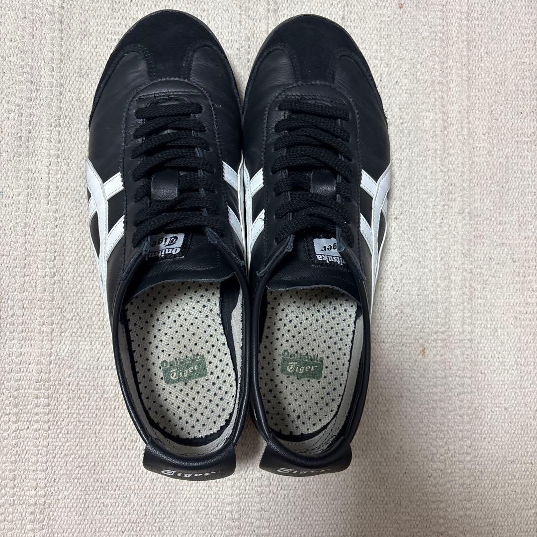 9 Onitsuka Tiger Mexico 66