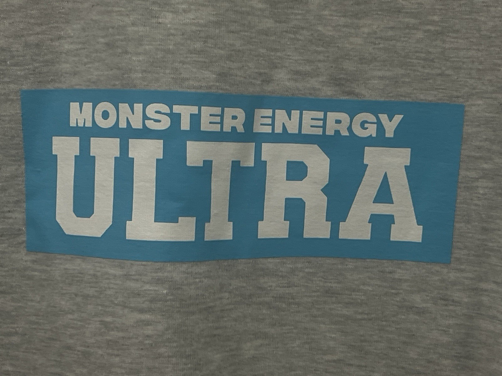 Monster Energy Ultra Sweatshirt Mens Medium M Gray Heather Graphic Crewneck