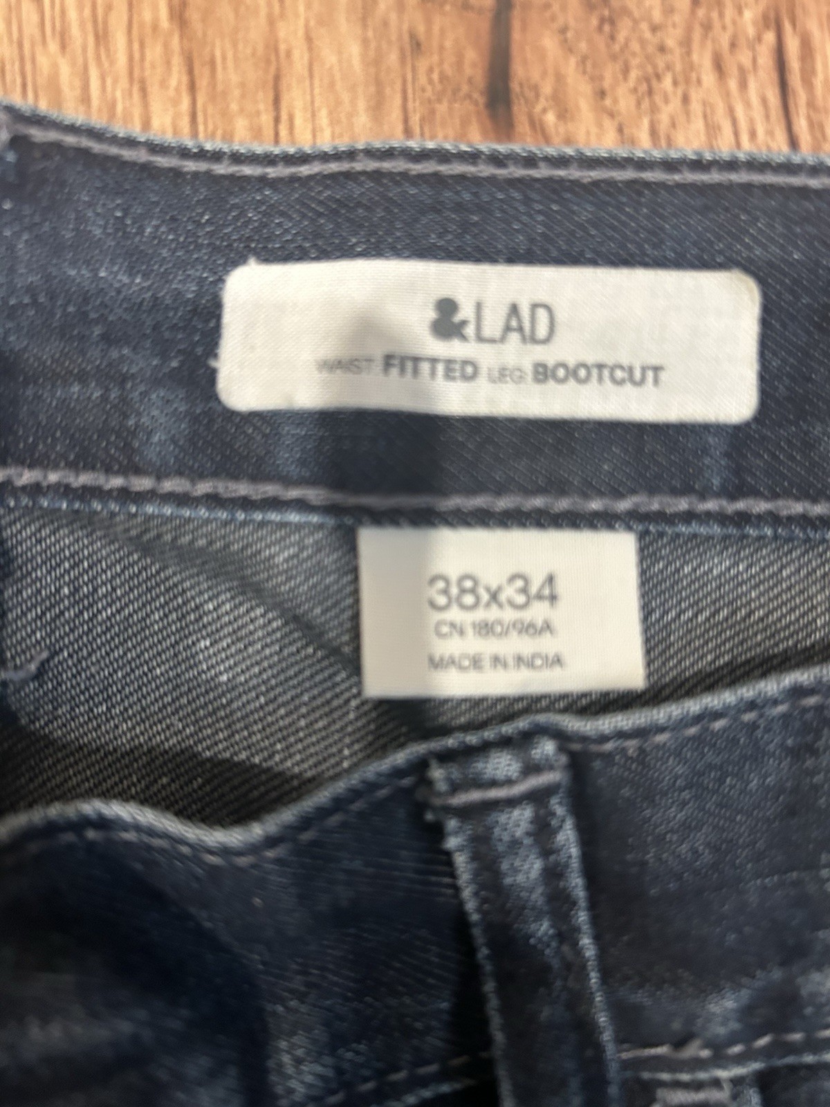 H&M Men’s Bootcut Jeans Fitted Dark Wash Blue Denim Cotton 5-Pocket