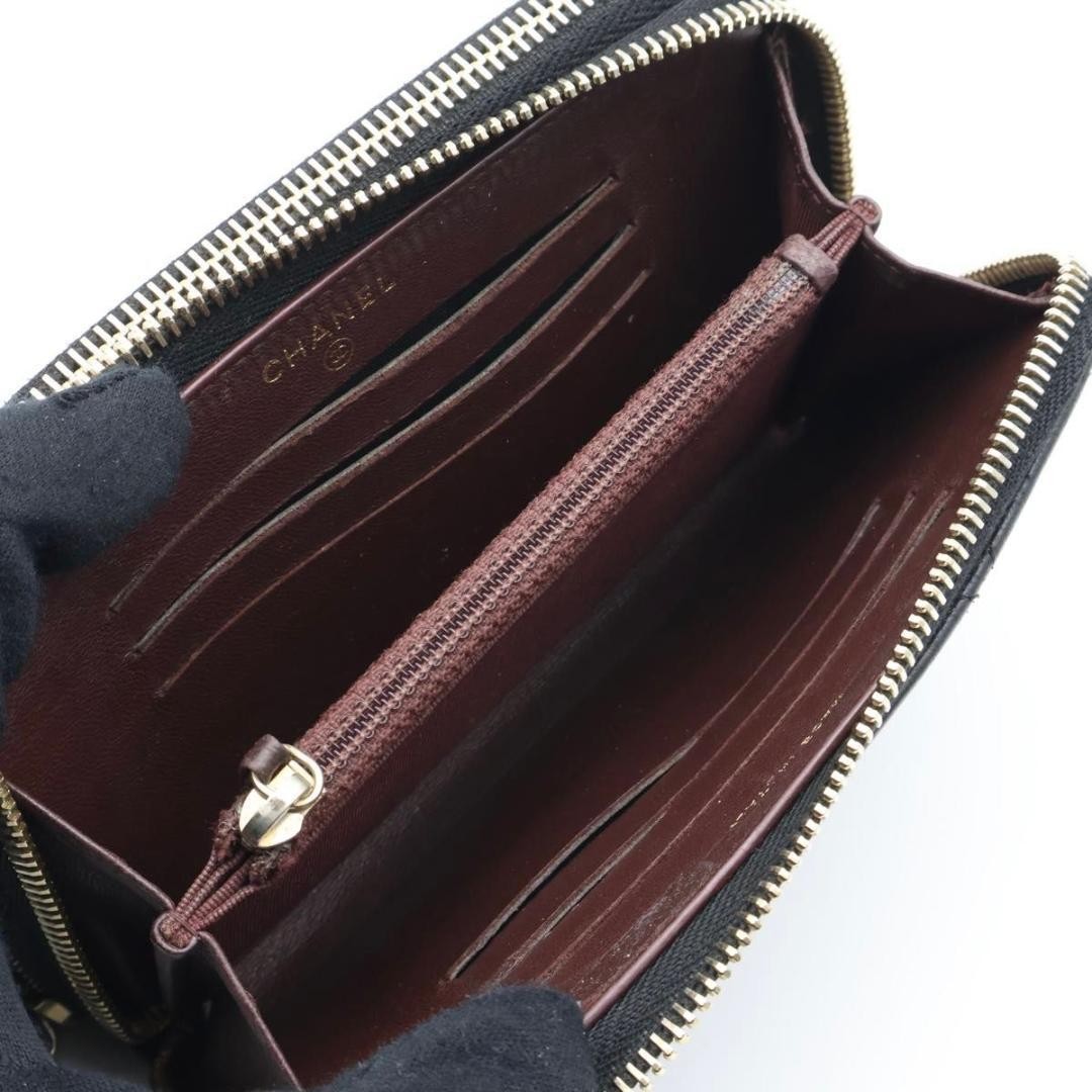 Extremely Excellent Condition CHANEL Lambskin Matelass W Zip Wallet Black