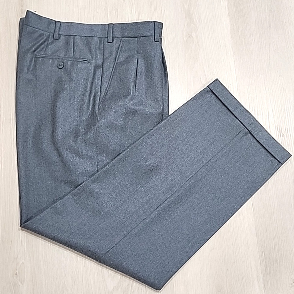 Brioni Bespoke 100% Wool Suit Men 42R Gray 2 Button Pleated Cuffed Pants Italy