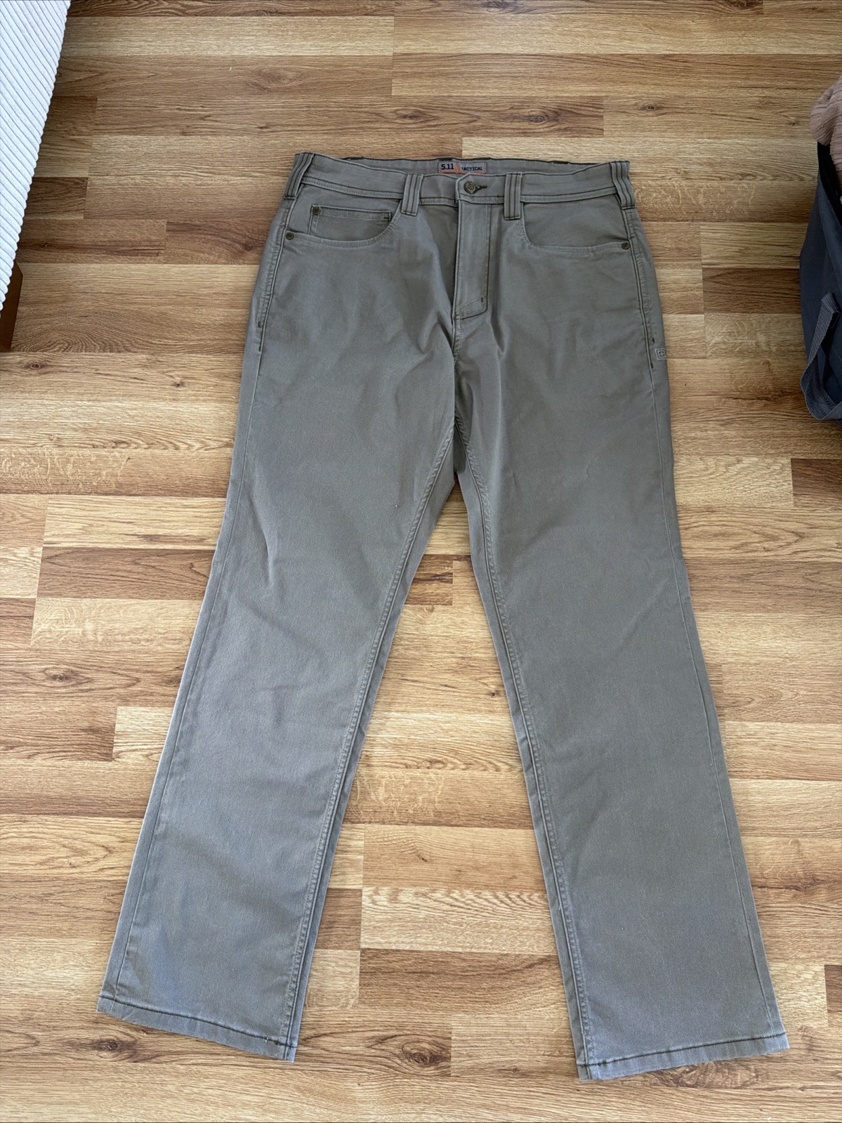 5.11 TACTICAL Jeans Mens 34×32 Defender-Flex Straight Stretch 74476