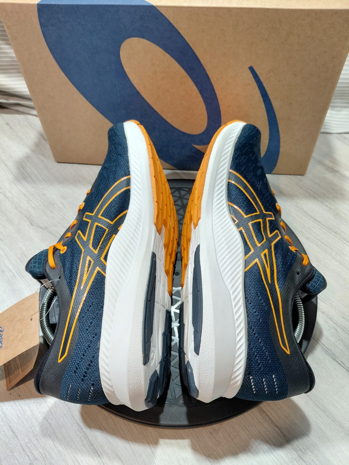 ASICS EZERIDE French Blue/Yellow Men’s 11 Low Top Lace-Up Sneakers 1011B788-401