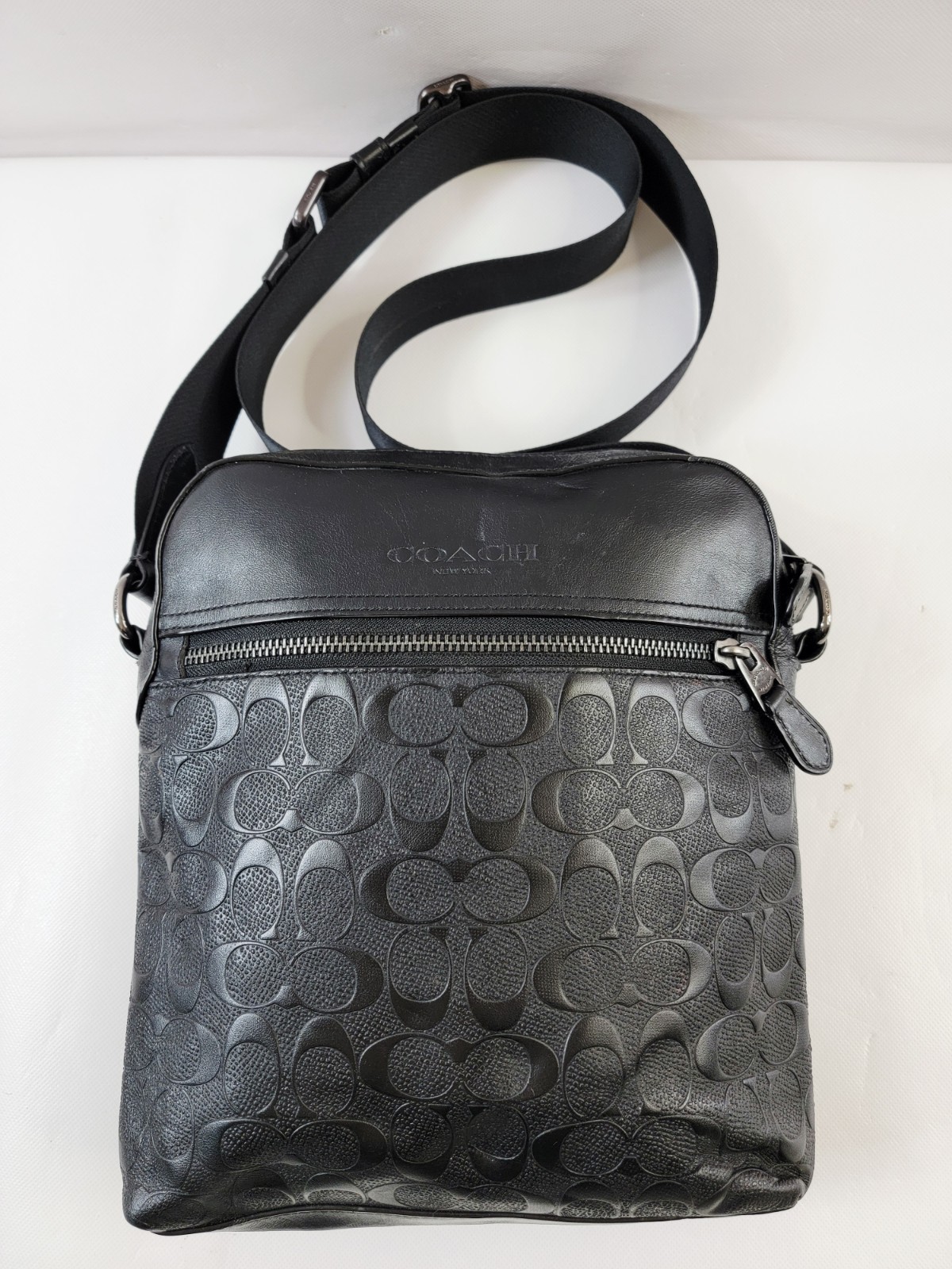 Coach 4009 Houston Flight Raised Signature C Leather Square Crossbody Single Zip