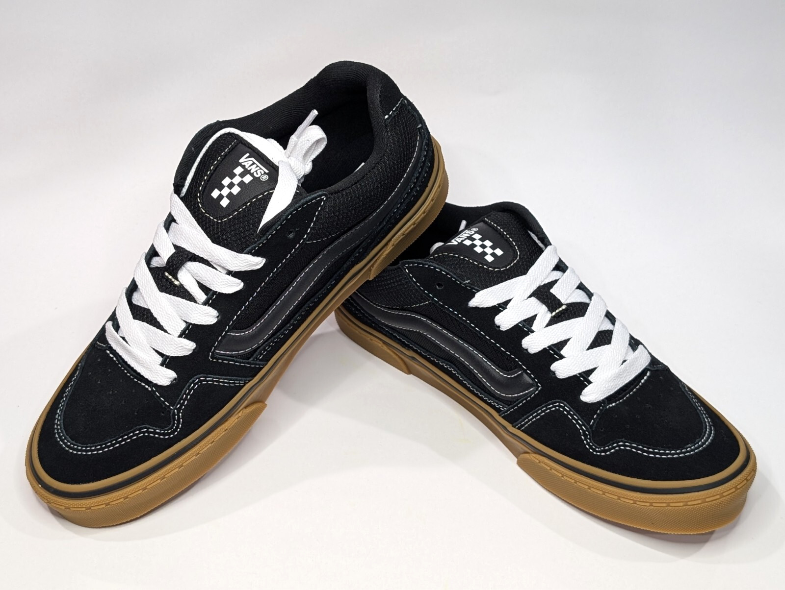 Vans Caldrone Black/Gum Suede Mesh Men’s Sneakers – Assorted Sizes NWB