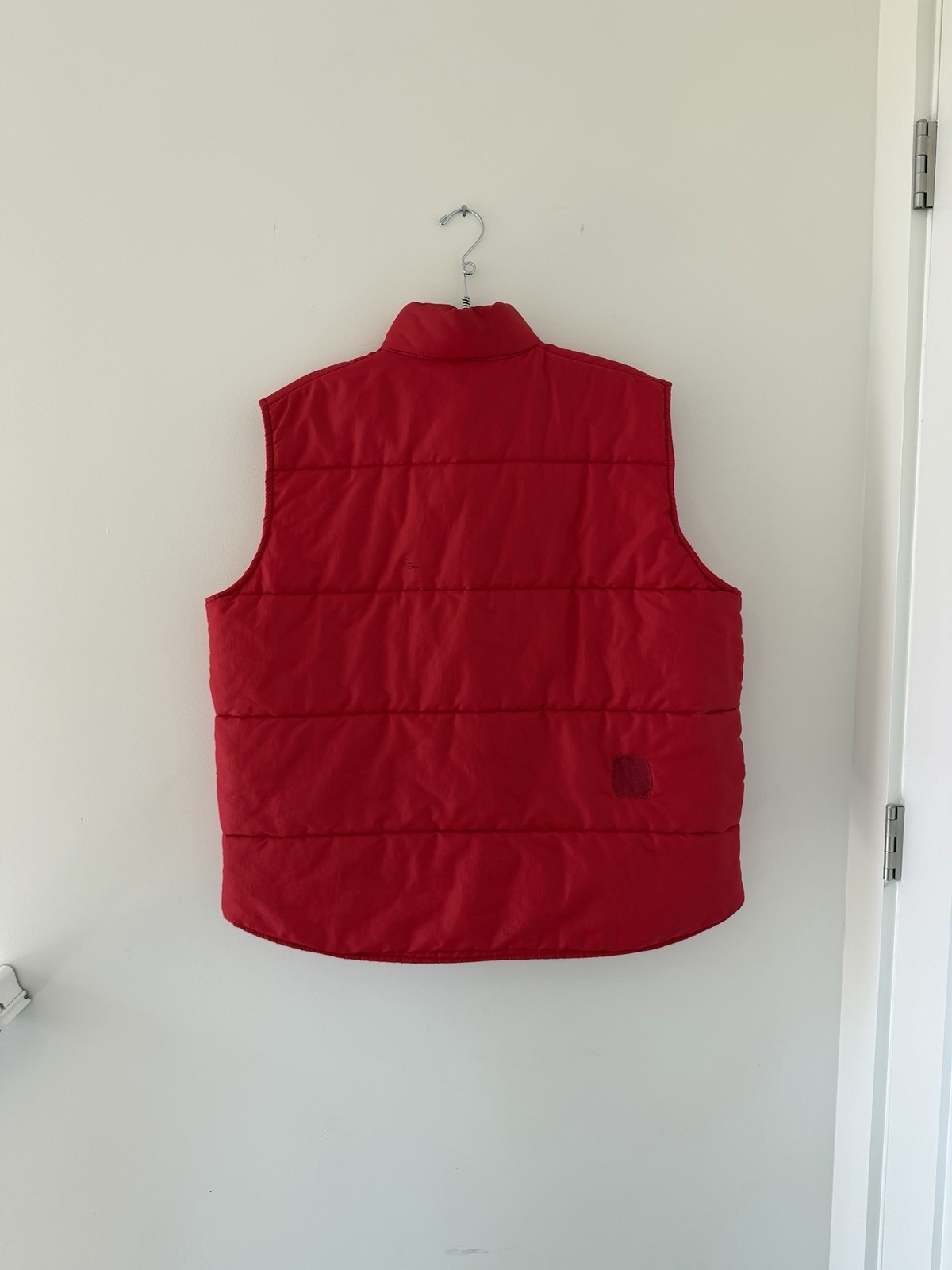 Upstream Men’s Red Insulated Puffer Vest Snap Front Stand-Up Collar – L