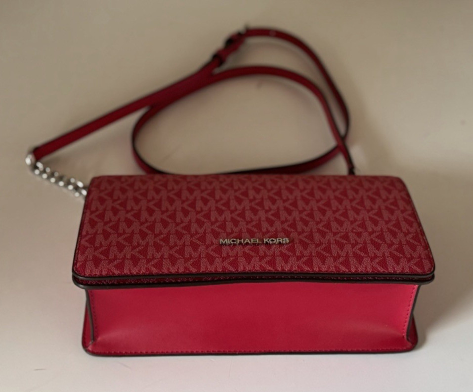 Michael Kors Jet Set Travel Medium Flap Shoulder Crossbody Bag MK Dark Raspberry