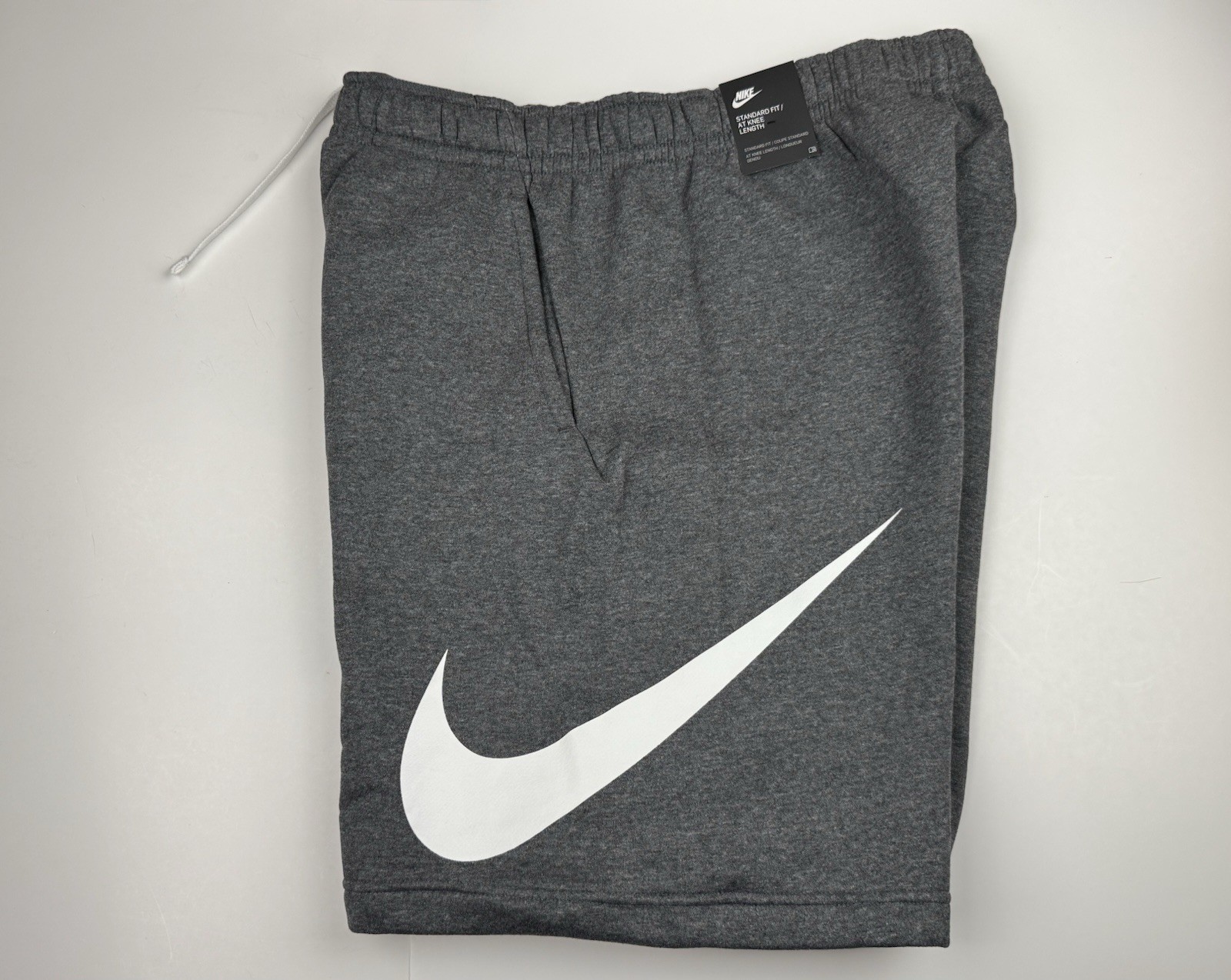 Nike Sportswear Club Fleece Shorts Men’s Size Medium Grey/White BV2721-071