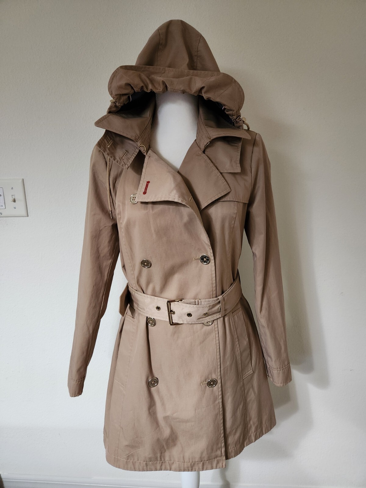 Tommy Hilfiger Double-Breasted Khaki Trench Coat Belt Hood Pockets Size Med EUC