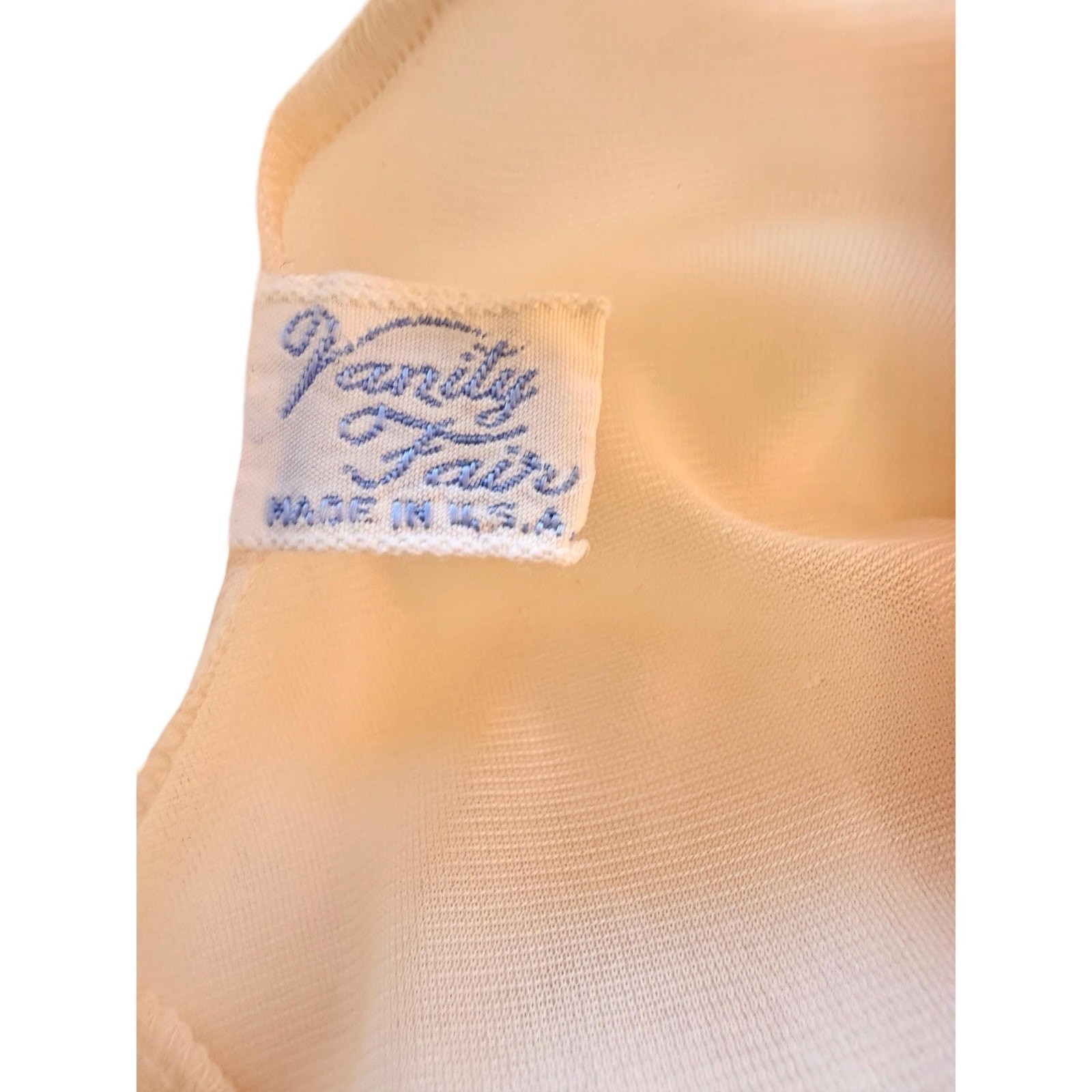 Vintage Vanity Fair 1950s Blush Chiffon Lace Applique Full Slip Size 42 (XL)