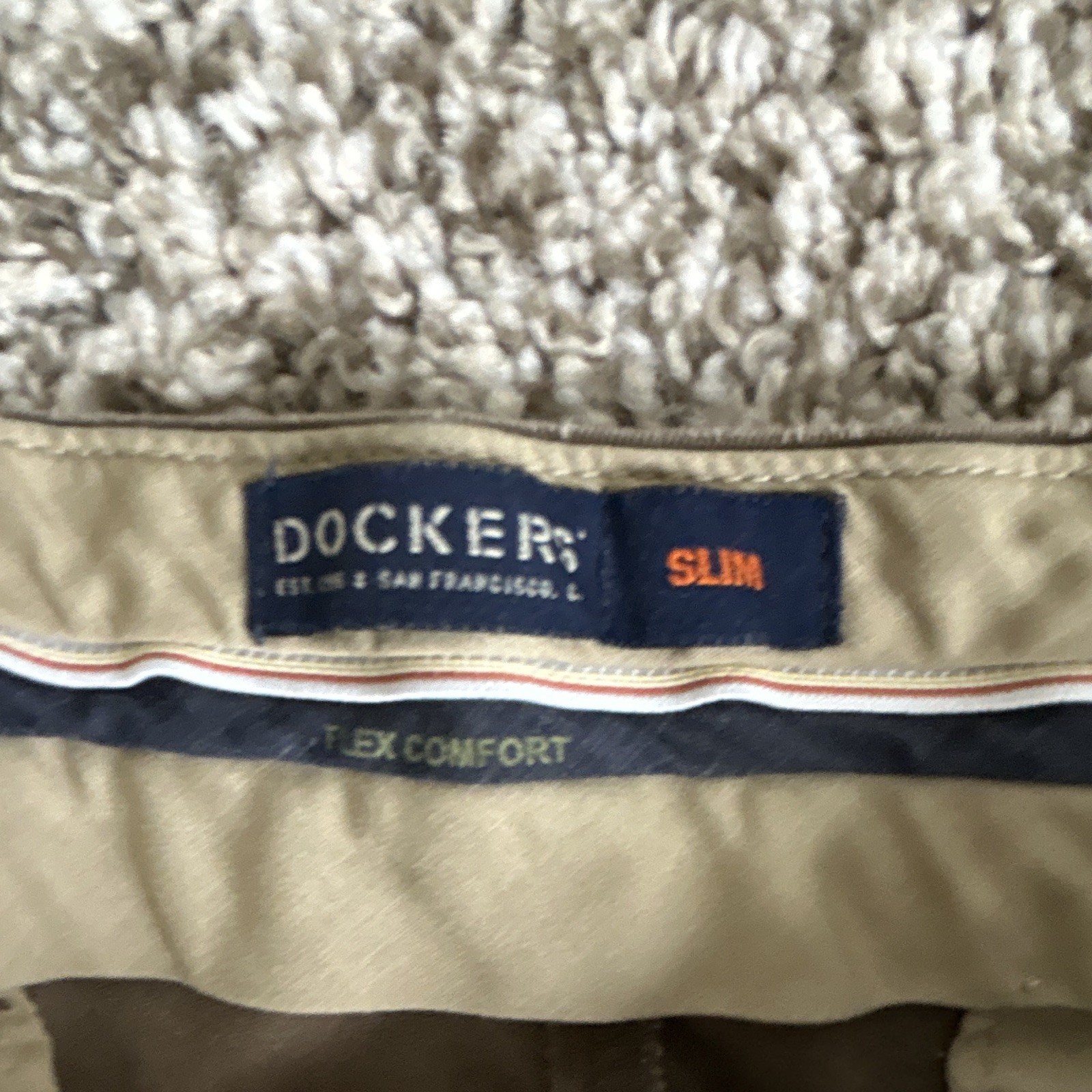 Dockers Flex Comfort Men’s Slim Tapered Stretch Cotton Twill Chino Pants 34