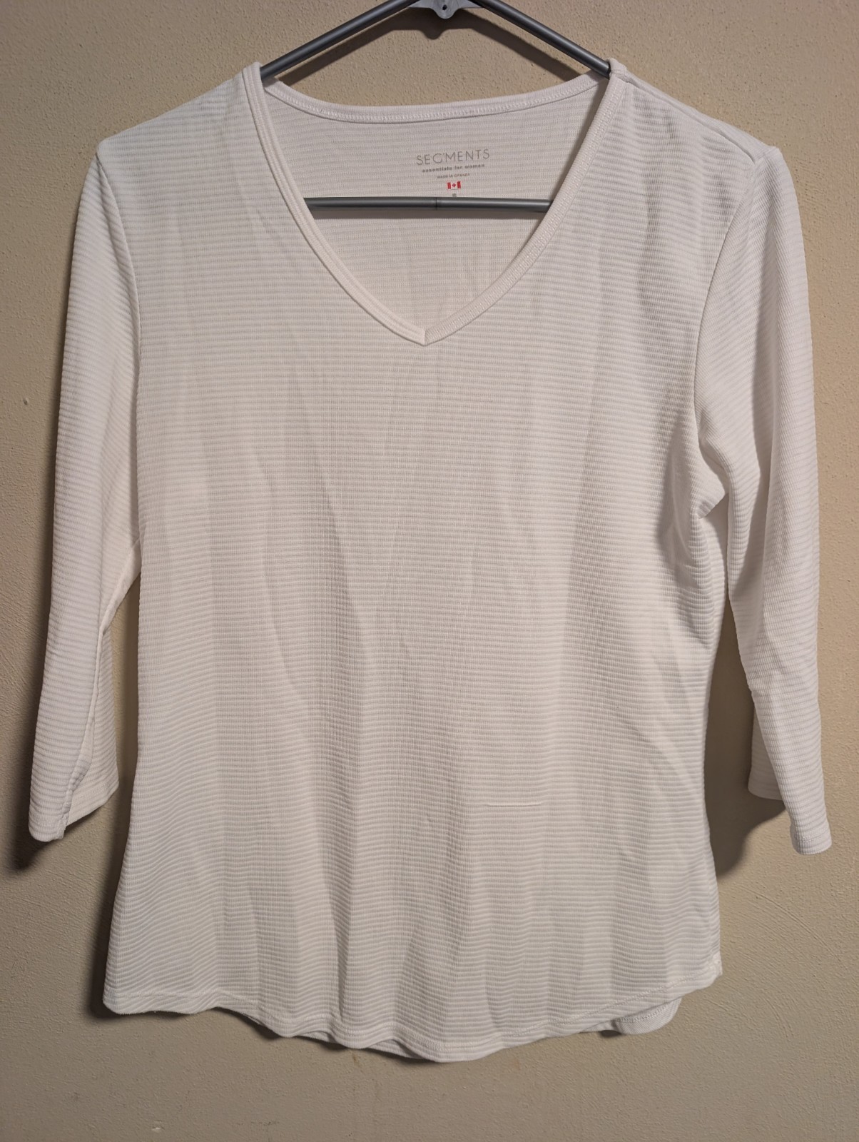Seg’ments Women’s V-neck Shirt 3/4 Sleeve Basics Essential Textured Tencel White