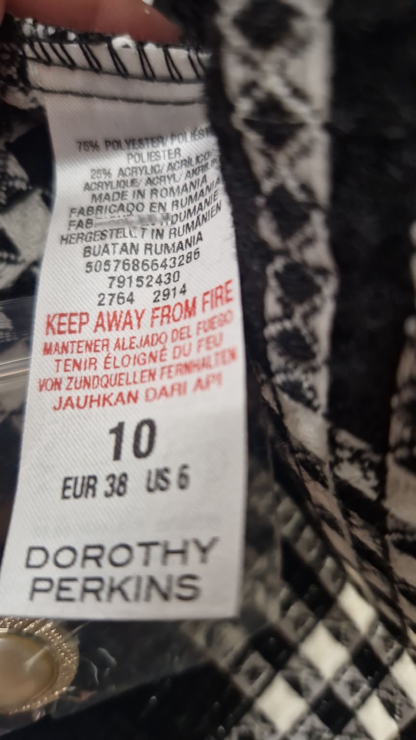 Dorothy Perkins Petite Tweed-Style Check Jacket – UK Size 10